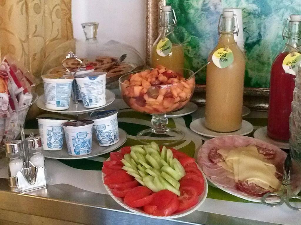 Hotel Fidene Рим Екстериор снимка