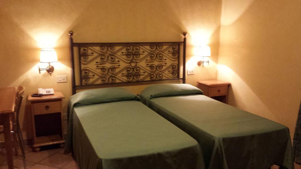 Hotel Fidene Рим Екстериор снимка