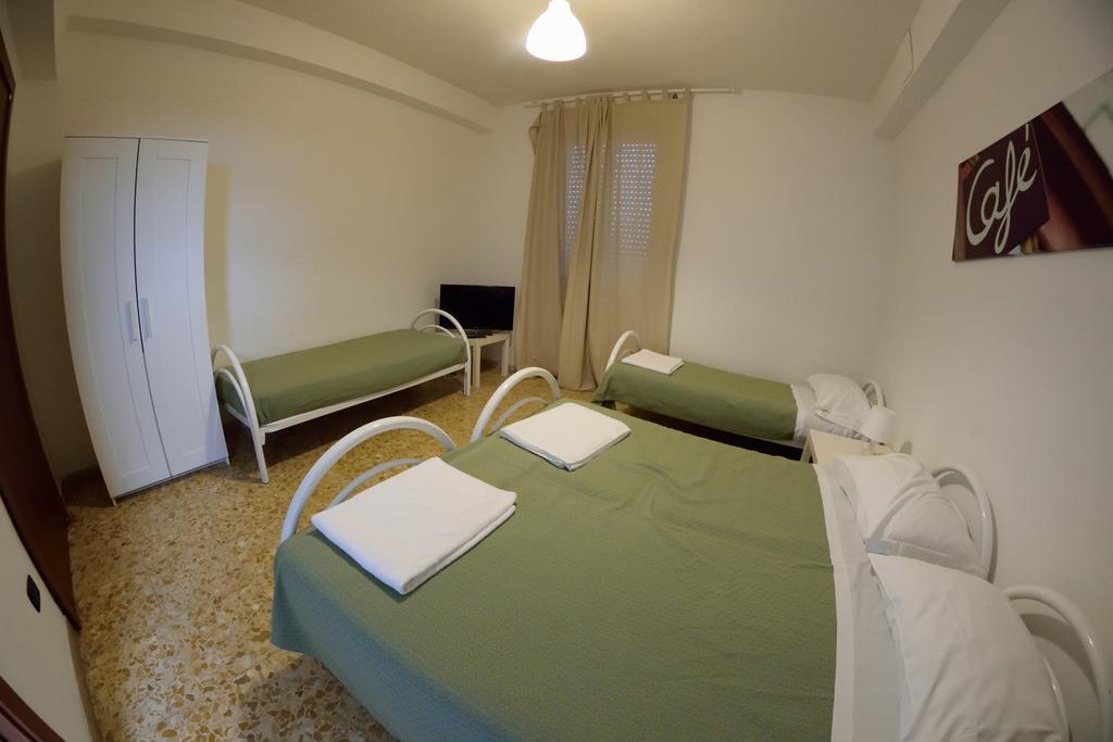 Hotel Fidene Рим Екстериор снимка