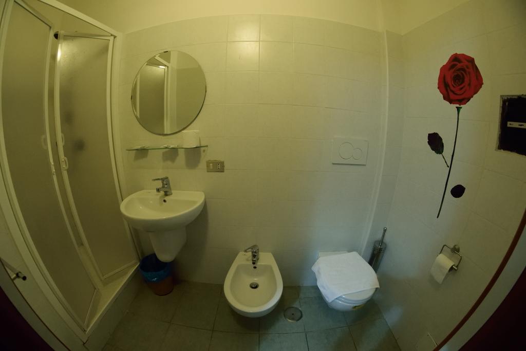 Hotel Fidene Рим Екстериор снимка