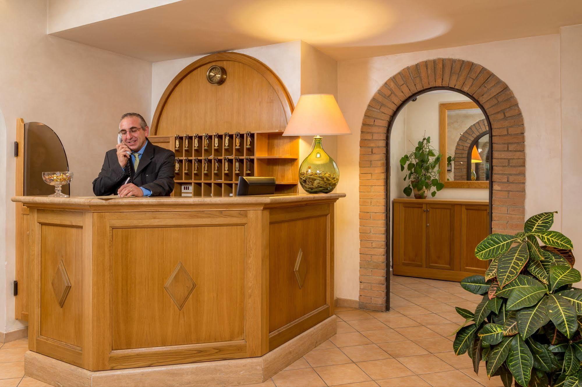 Hotel Fidene Рим Екстериор снимка